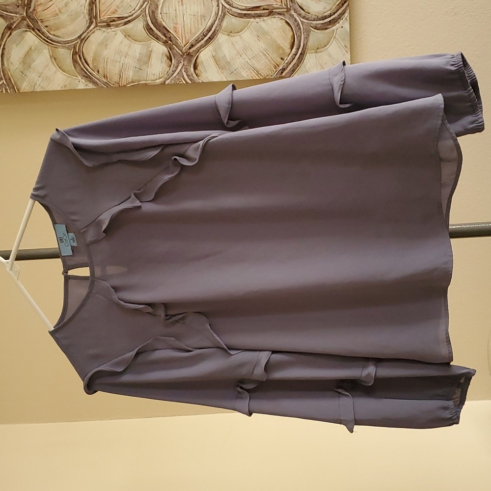 CeCe Blouse Size Small
